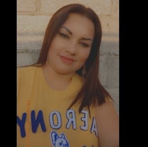 Meet your Posher, Marina